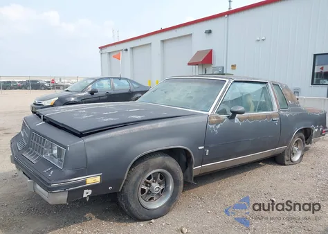 1982 Oldsmobile Cutlass from USA, damaged, VIN 1G3AK47B2CM446522